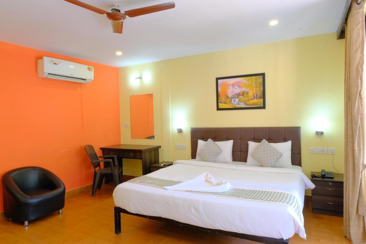 The Byke Royal Pearl Anjuna Exterior foto